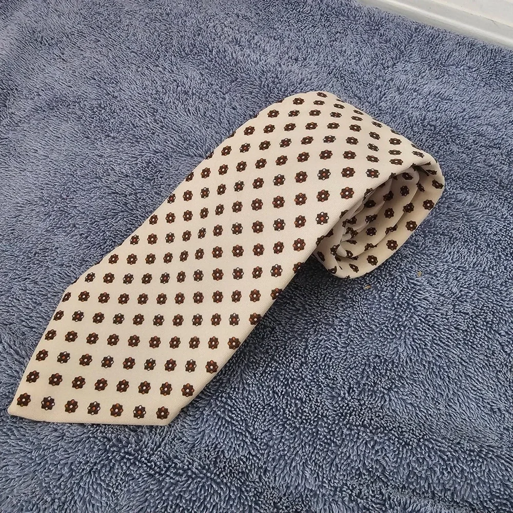 Barini Originals Mens Cream Brown Floral Medallion Silk Blend Necktie